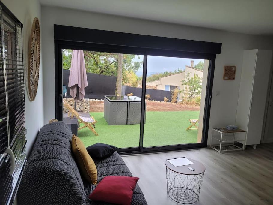 Saint-Julien-de-Peyrolas Appartement Tout Equipe En Rez-De-Jardin Entre Gard Et Ardeche المظهر الخارجي الصورة